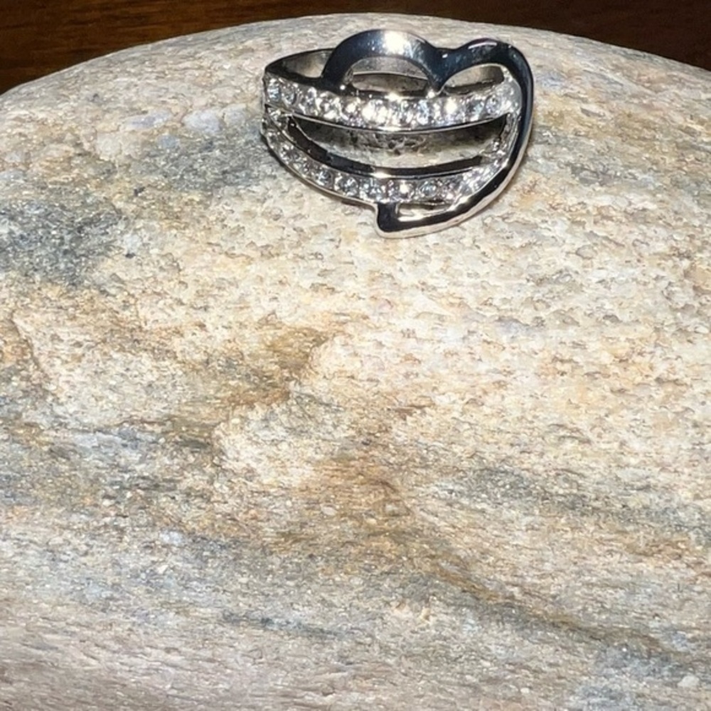 Heart Band ring Silver CZ New shipped fast 925 stamped